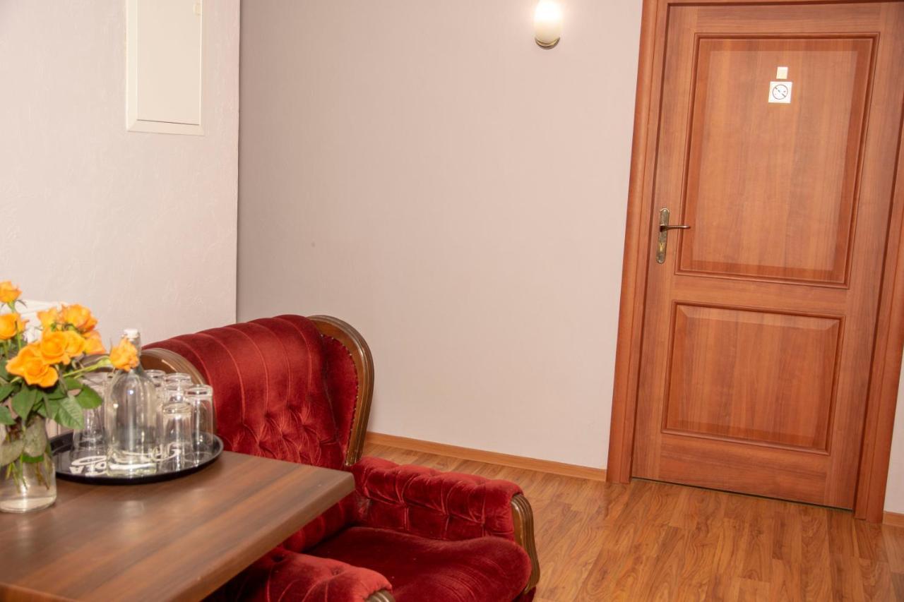 Weranda Restaurant&Rooms Tychy Exterior foto