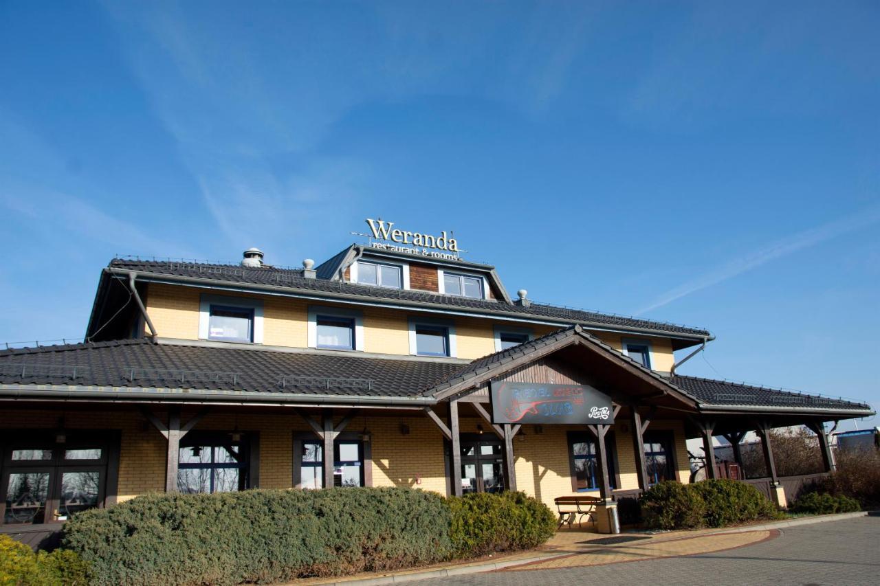 Weranda Restaurant&Rooms Tychy Exterior foto